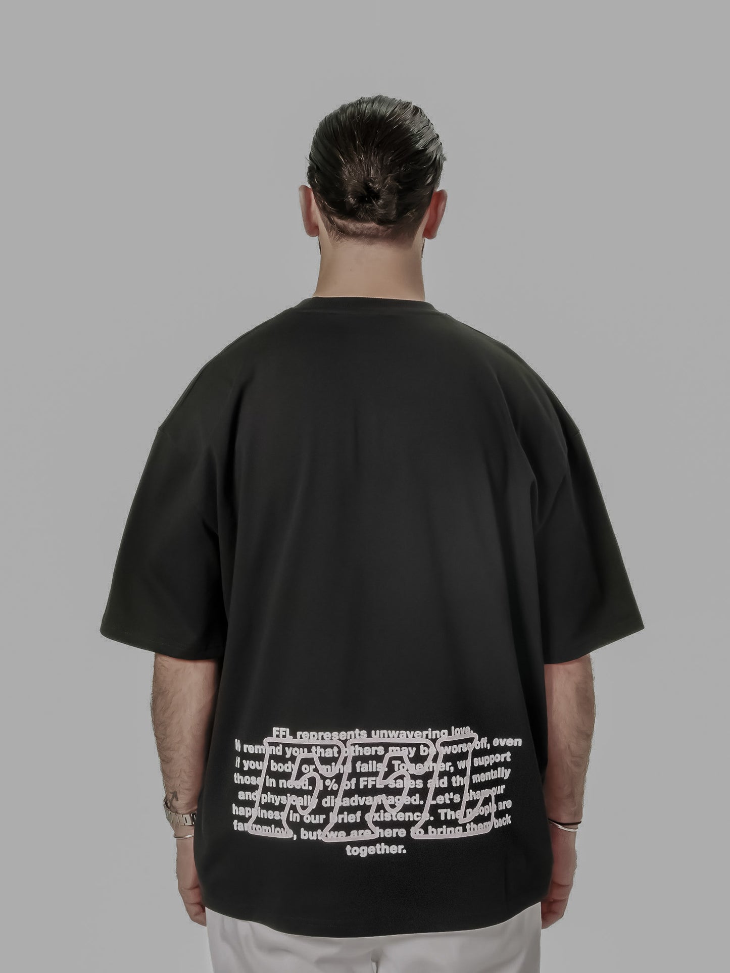 UNLIMITED LOVE TEE